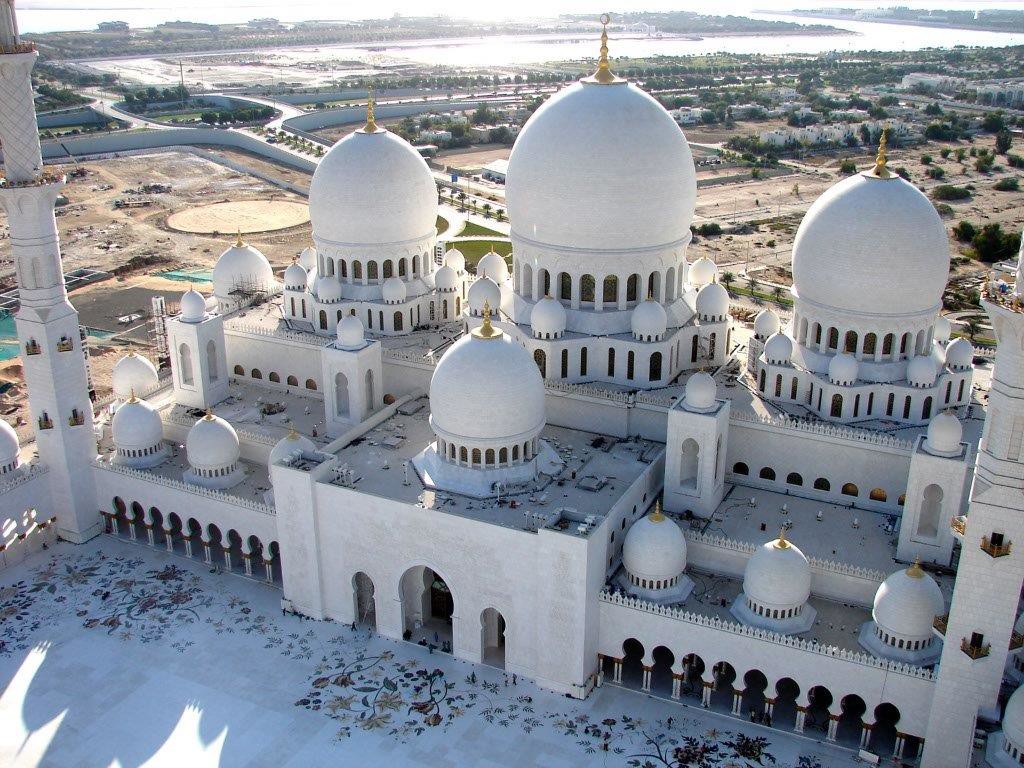 sheikh zayed mosque inside